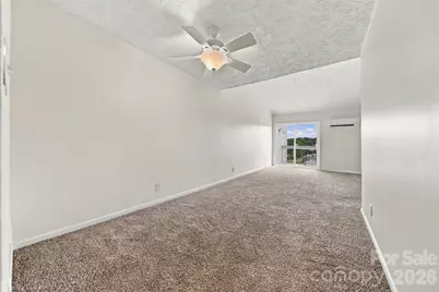 1050 21st Avenue NW #50, Hickory, NC 28601 - Photo 33