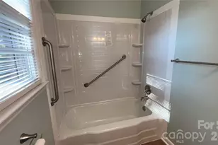 928 Beaumont Ave, Greensboro, NC 27401 - Photo 13