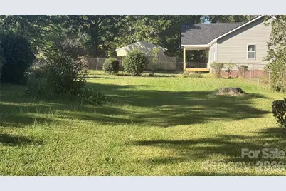 928 Beaumont Avenue, Greensboro, NC 27401 - Photo 21