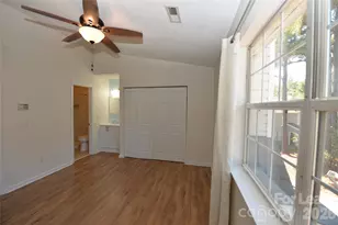 5611 Prescott Ct, Charlotte, NC 28269 - Photo 13