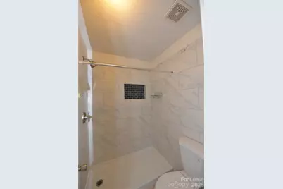 5611 Prescott Court, Charlotte, NC 28269 - Photo 15