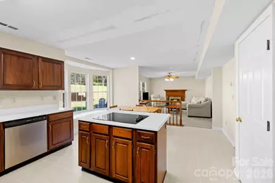 8908 Steinbeck Court, Charlotte, NC 28216 - Photo 15