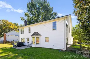 8908 Steinbeck Ct, Charlotte, NC 28216 - Photo 41