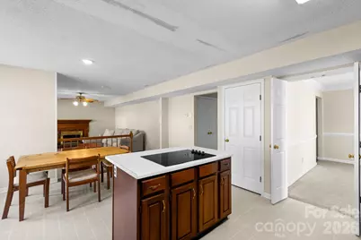 8908 Steinbeck Court, Charlotte, NC 28216 - Photo 13