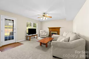 8908 Steinbeck Ct, Charlotte, NC 28216 - Photo 17
