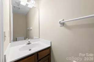 8908 Steinbeck Ct, Charlotte, NC 28216 - Photo 21