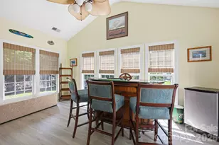 4405 Squirrel Trail Ln, Charlotte, NC 28269 - Photo 21