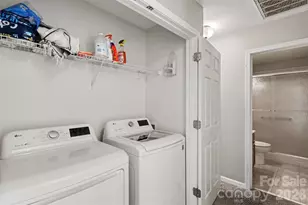 9423 Willow Tree Ln, Charlotte, NC 28277 - Photo 31