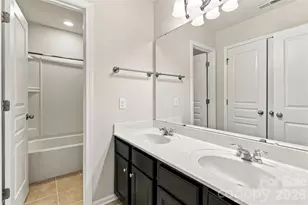 18317 Lilliesleaf Glenn Ln, Charlotte, NC 28277 - Photo 37