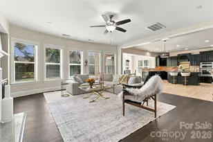18317 Lilliesleaf Glenn Ln, Charlotte, NC 28277 - Photo 9