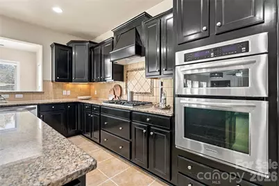 18317 Lilliesleaf Glenn Lane, Charlotte, NC 28277 - Photo 17