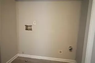 4611 Wildwood Ave, Charlotte, NC 28208 - Photo 7