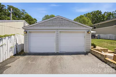2017 Wilhelmina Avenue, Charlotte, NC 28205 - Photo 39