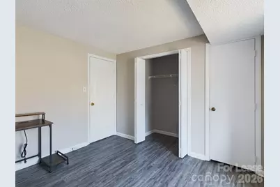 9511 Shannon Green Drive, Charlotte, NC 28213 - Photo 13