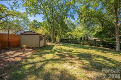 1912 Wedgedale Drive, Charlotte, NC 28210 - Photo 9