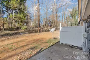 300 Holly Circle, Mount Holly, NC 28120 - Photo 15