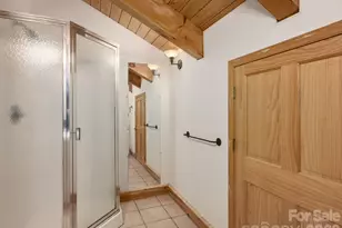 8 Edelweiss Ln, Swannanoa, NC 28778 - Photo 17