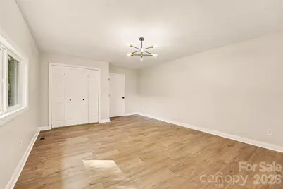 1902 19th Avenue NE, Hickory, NC 28601 - Photo 19