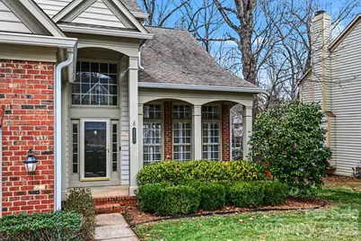 5805 Swanston Drive, Charlotte, NC 28269 - Photo 5