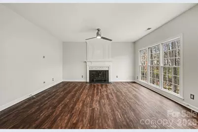 5805 Swanston Drive, Charlotte, NC 28269 - Photo 7