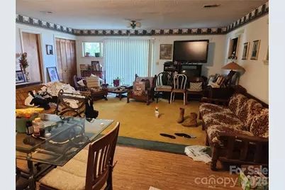 3012 Burbank Drive, Charlotte, NC 28216 - Photo 3