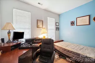 10212 Billingham Dr, Charlotte, NC 28269 - Photo 33