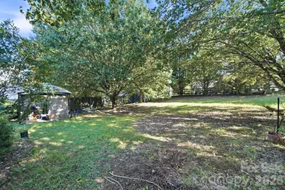 10212 Billingham Drive, Charlotte, NC 28269 - Photo 11