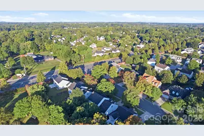 10212 Billingham Drive, Charlotte, NC 28269 - Photo 41
