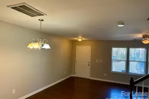 10162 Ballyclare Ct, Charlotte, NC 28213 - Photo 5