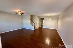 10162 Ballyclare Ct, Charlotte, NC 28213 - Photo 3