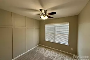 10162 Ballyclare Ct, Charlotte, NC 28213 - Photo 17