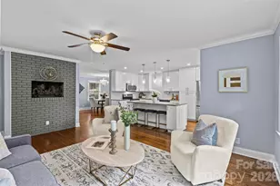 2538 Arnold Dr E, Charlotte, NC 28205 - Photo 15