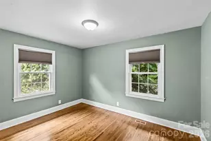 2538 Arnold Dr E, Charlotte, NC 28205 - Photo 29