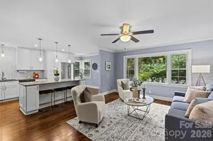 2538 Arnold Dr E, Charlotte, NC 28205 - Photo 13