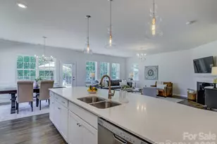 12537 Belmont Mansion Dr, Charlotte, NC 28273 - Photo 7