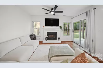 3302 Selwyn Farms Lane #1, Charlotte, NC 28209 - Photo 3