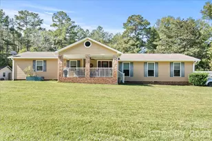 2814 Orchard Rd, Cheraw, SC 29520 - Photo 1
