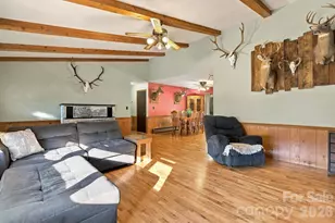900 Prices Creek Rd, Burnsville, NC 28714 - Photo 11