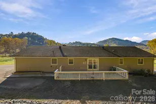 900 Prices Creek Rd, Burnsville, NC 28714 - Photo 29