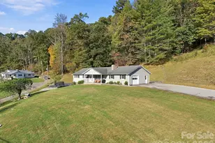 900 Prices Creek Rd, Burnsville, NC 28714 - Photo 3