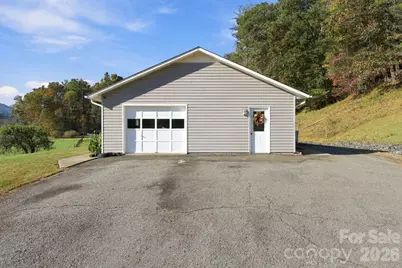 900 Prices Creek Road, Burnsville, NC 28714 - Photo 25