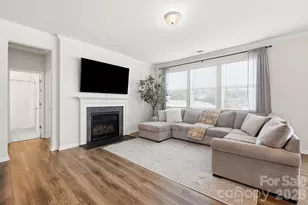 19020 Hawk Haven Ln, Charlotte, NC 28278 - Photo 5