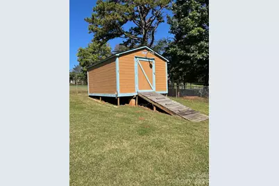 109 Crestbrook Circle, Shelby, NC 28152 - Photo 3