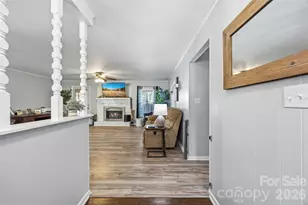 106 White Plains Dr, Kings Mountain, NC 28086 - Photo 5
