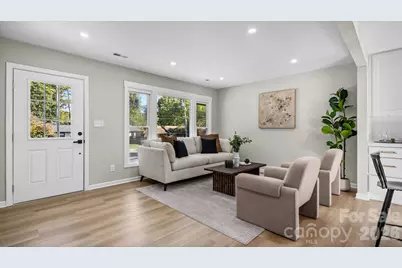 708 Aintree Road, Charlotte, NC 28215 - Photo 7