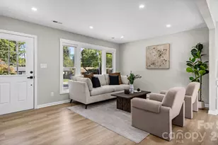 708 Aintree Rd, Charlotte, NC 28215 - Photo 7