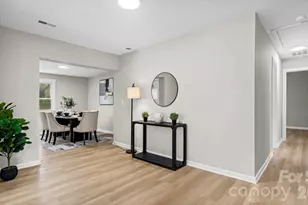 708 Aintree Rd, Charlotte, NC 28215 - Photo 19