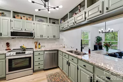 602 Parkway Vista Drive, Asheville, NC 28805 - Photo 13