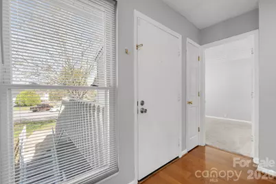 1050 21st Avenue NW #14, Hickory, NC 28601 - Photo 5