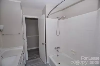 242 N Sharon Amity Road N, Charlotte, NC 28211 - Photo 9